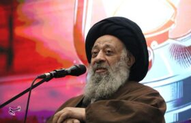 خانواده شهدا «سرمایه‌های معنوی جامعه» هستند